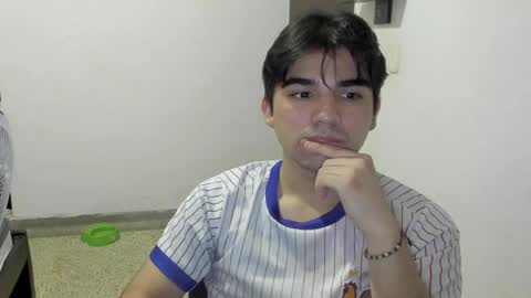 Snapshot of pakun_ chatting on May 14, 1:23 am pakun_ online show from May 14, 1:23 am