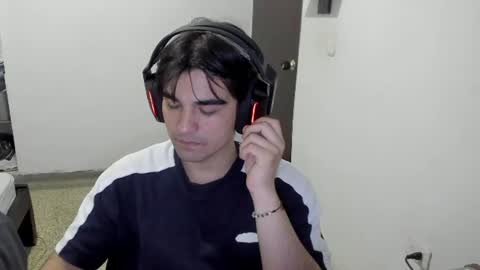Snapshot of pakun_ chatting on June 12, 2:32 am pakun_ online show from June 12, 2:32 am
