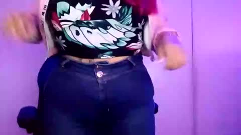 Snapshot of palmer_morris chatting on December 29, 10:36 pm Natalia online show from December 29, 10:36 pm