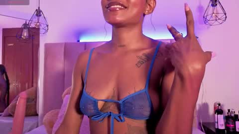 Snapshot of pameela_brown1 chatting on November 23, 5:02 pm Pamela online show from November 23, 5:02 pm