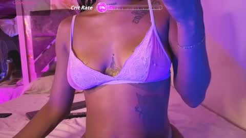 Snapshot of pameela_brown1 chatting on July 15, 10:04 pm Pamela online show from July 15, 10:04 pm