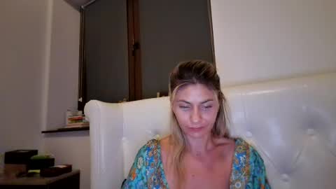 Pamela051087 online show from July 28, 8:52 pm