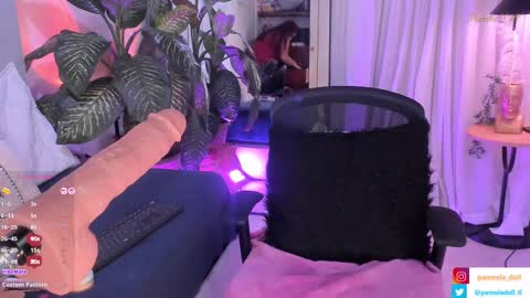 pamela online show from March 6, 9:36 am