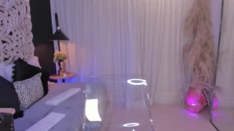 pamela online show from October 25, 4:20 am