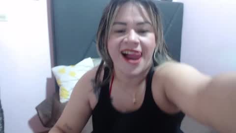 Snapshot of pamela_echeverria chatting on October 4, 1:25 am pamela_echeverria online show from October 4, 1:25 am