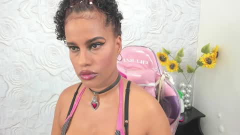 Snapshot of pamela_guzmaan_ chatting on January 3, 4:48 pm PAMELA online show from January 3, 4:48 pm