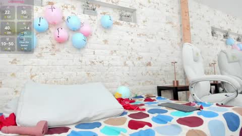 Snapshot of pamela_west chatting on January 29, 12:12 am Pamela West online show from January 29, 12:12 am