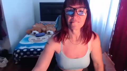 Pamela Jagger online show from March 20, 2:22 pm