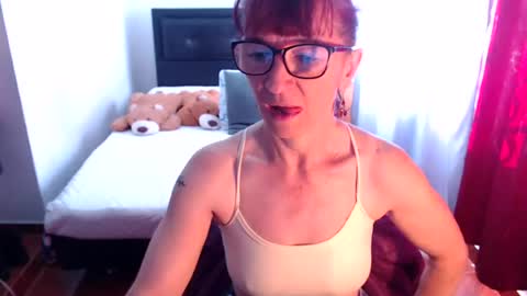 Pamela Jagger online show from June 20, 2:31 pm