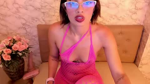 Snapshot of pamelaaddams_ chatting on March 1, 6:57 am Pamela online show from March 1, 6:57 am