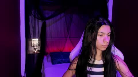  P A M  online show from November 11, 4:12 am