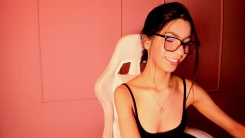  P A M  online show from June 13, 4:10 am
