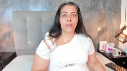 Pamela online show from April 1, 7:11 pm