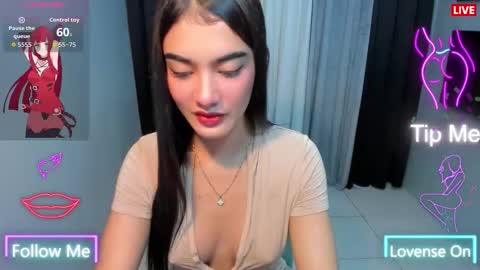 its your little AIRA online show from November 25, 4:23 am