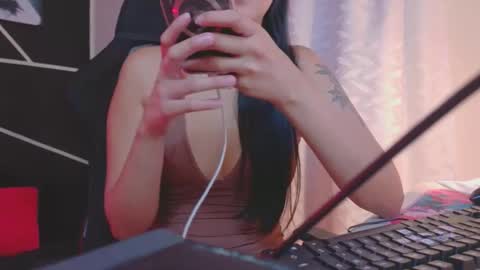 PAMELA online show from January 17, 9:29 pm