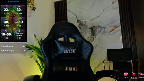 Snapshot of pamelajackson__ chatting on March 1, 2:26 am Paola online show from March 1, 2:26 am