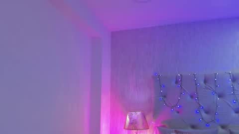 TELL ME PAMELLA AND GIVE ME A GOOD GRADE ITS IMPORTANT online show from October 14, 11:55 am