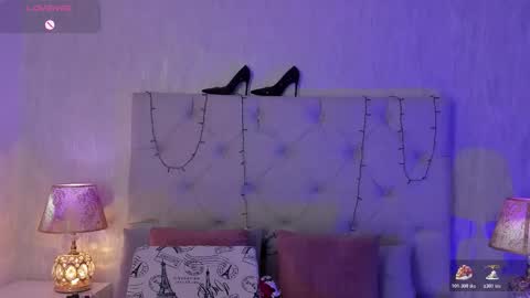 TELL ME PAMELLA AND GIVE ME A GOOD GRADE ITS IMPORTANT online show from December 16, 12:10 pm