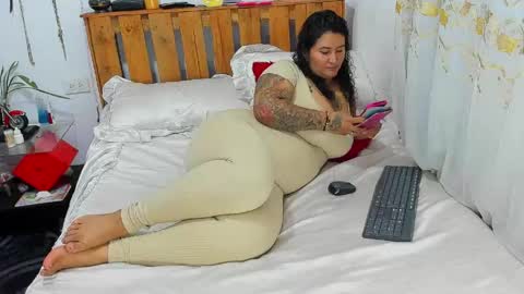 Pamela online show from April 30, 7:53 pm