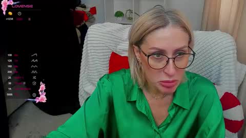 Snapshot of pamellamurphy chatting on February 24, 6:11 am pamellamurphy online show from February 24, 6:11 am