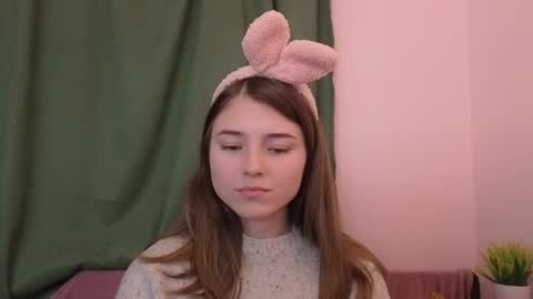 daniella online show from September 30, 8:14 pm