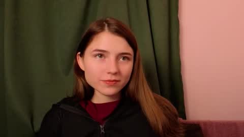 daniella online show from October 5, 7:56 pm