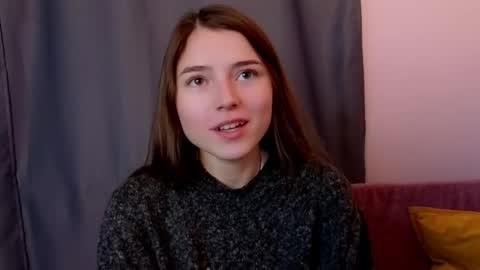 daniella online show from October 14, 7:47 pm