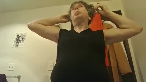 Snapshot of paminpantyhose chatting on December 25, 5:37 pm paminpantyhose online show from December 25, 5:37 pm