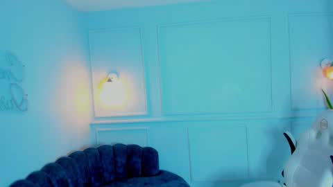 pamplemusa_ online show from March 3, 11:49 am