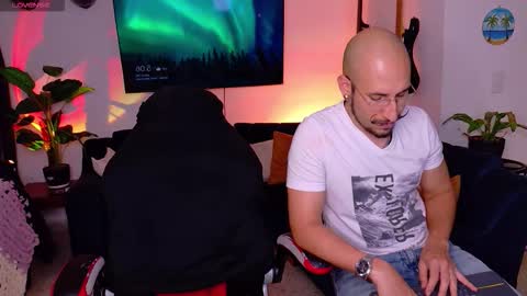    online show from March 4, 10:05 pm