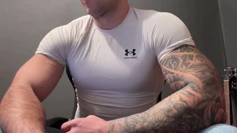 Oleg online show from February 1, 1:42 pm