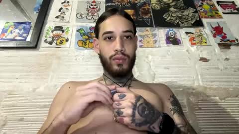 Snapshot of panthers_room chatting on February 3, 1:30 pm panthers_room online show from February 3, 1:30 pm