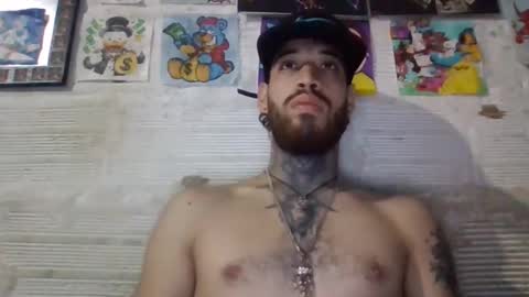 Snapshot of panthers_room chatting on October 28, 10:19 am panthers_room online show from October 28, 10:19 am