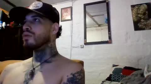 Snapshot of panthers_room chatting on June 13, 9:51 am panthers_room online show from June 13, 9:51 am