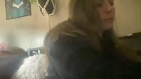 Snapshot of pantiesofthefae chatting on December 3, 10:46 am Pantiesofthefae online show from December 3, 10:46 am