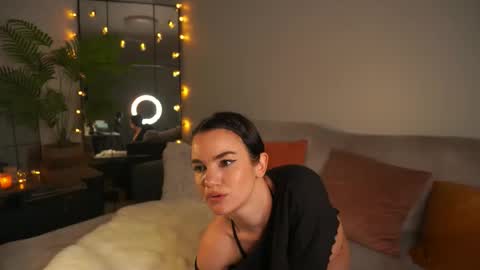 Kristina Kriss online show from October 19, 7:47 pm