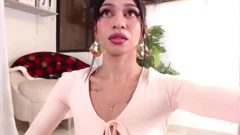 Snapshot of pao_thebigclit chatting on January 25, 2:15 am Paolita online show from January 25, 2:15 am