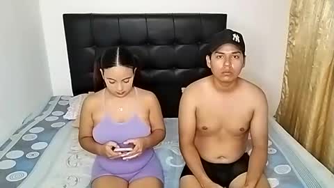 Paola 23 and Andres 25 online show from March 12, 3:02 am