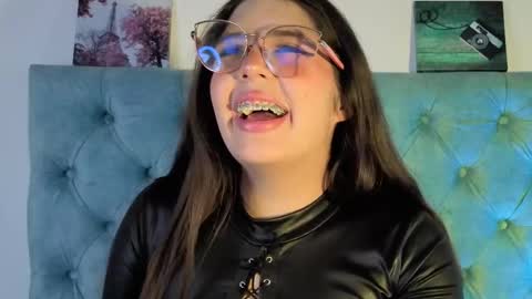 Paola Lyon online show from September 10, 7:03 pm