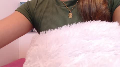 Snapshot of paolabotero chatting on May 12, 11:18 am Paola online show from May 12, 11:18 am