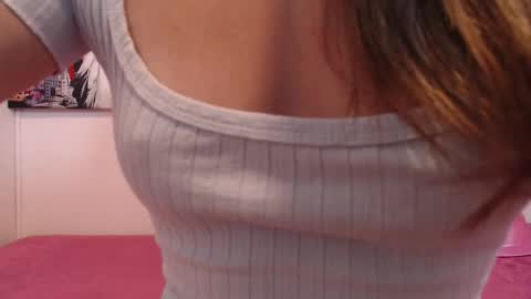 Snapshot of paolabotero chatting on May 19, 11:38 am Paola online show from May 19, 11:38 am