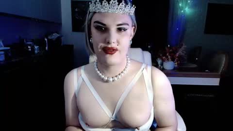 Sarina Williams online show from October 18, 11:00 am