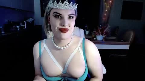 Sarina Williams online show from October 19, 1:12 pm
