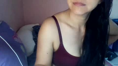 paolamz10 online show from June 20, 12:47 am