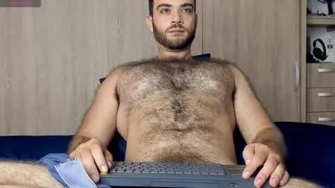 Snapshot of paolo_hanma chatting on December 18, 9:58 am Paolo online show from December 18, 9:58 am