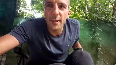 Snapshot of paoloste chatting on September 9, 11:32 am paoloste online show from September 9, 11:32 am