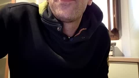 Snapshot of paoloste chatting on October 29, 2:41 pm paoloste online show from October 29, 2:41 pm