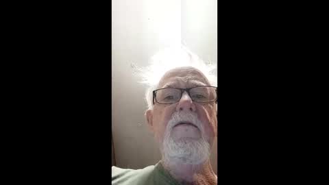 Snapshot of papajb70 chatting on March 1, 10:02 am papajb70 online show from March 1, 10:02 am