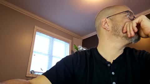 Papi online show from January 14, 12:45 pm