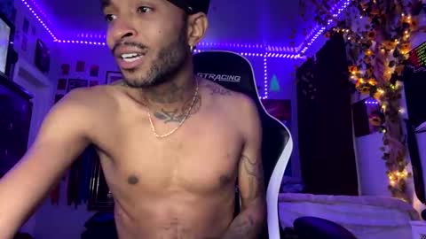 Snapshot of papian0 chatting on October 28, 5:33 am papian0 online show from October 28, 5:33 am